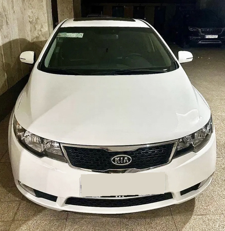 کیا سراتو مونتاژ آپشنال