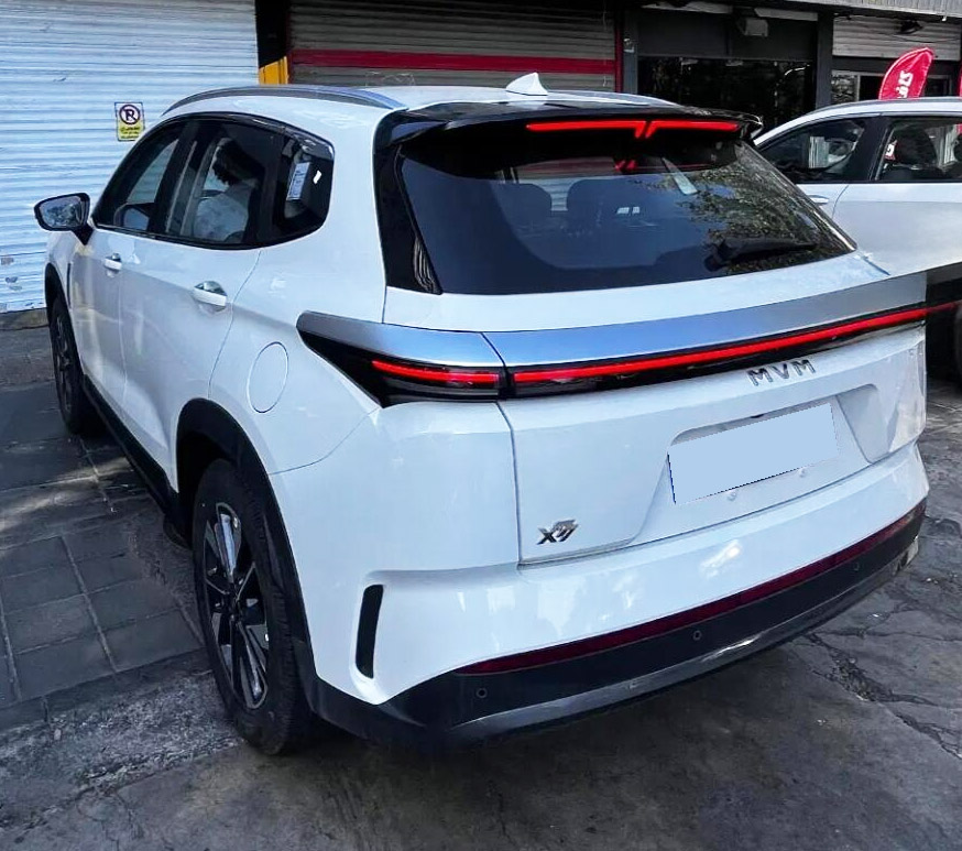 ام وی ام X77
