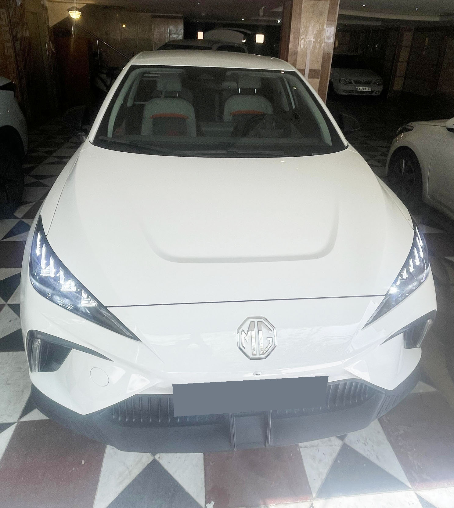 ام جی 4ev
