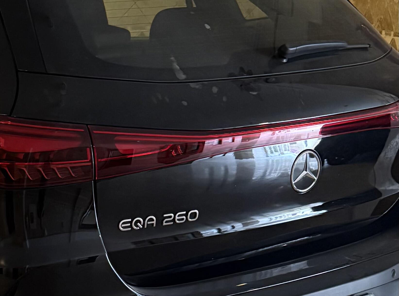 بنز، بنز کلاس EQA EQA260