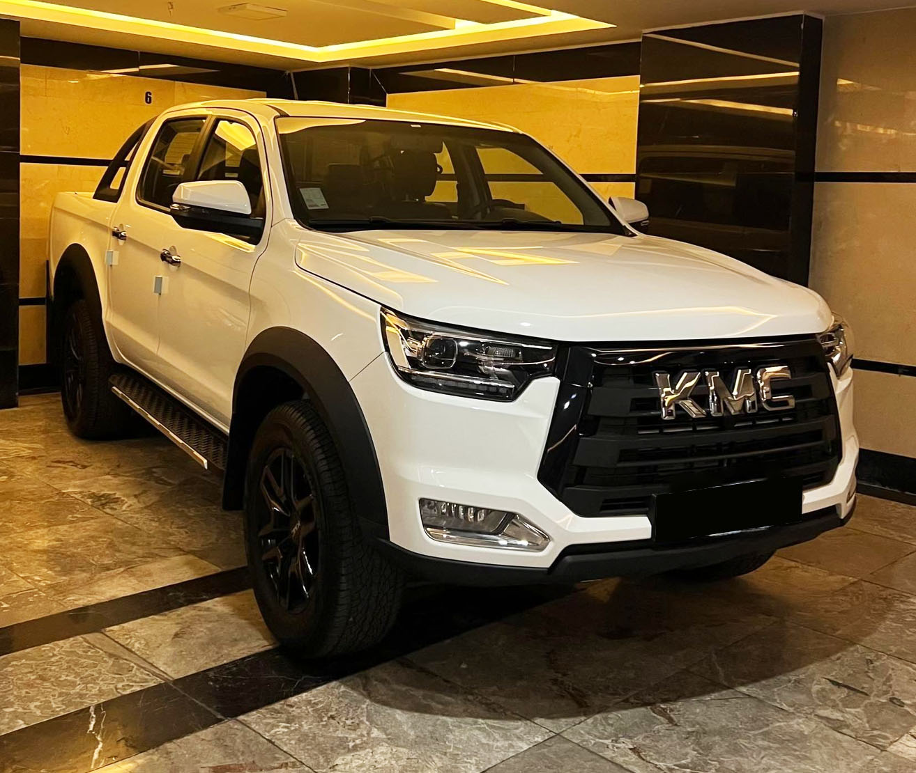 کی ام سی T8