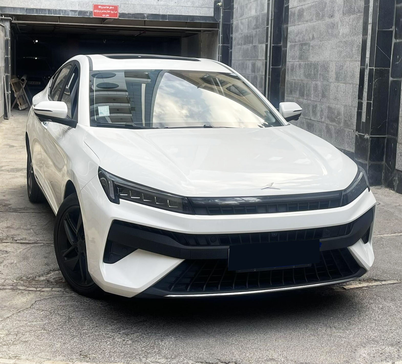 کی ام سی J7