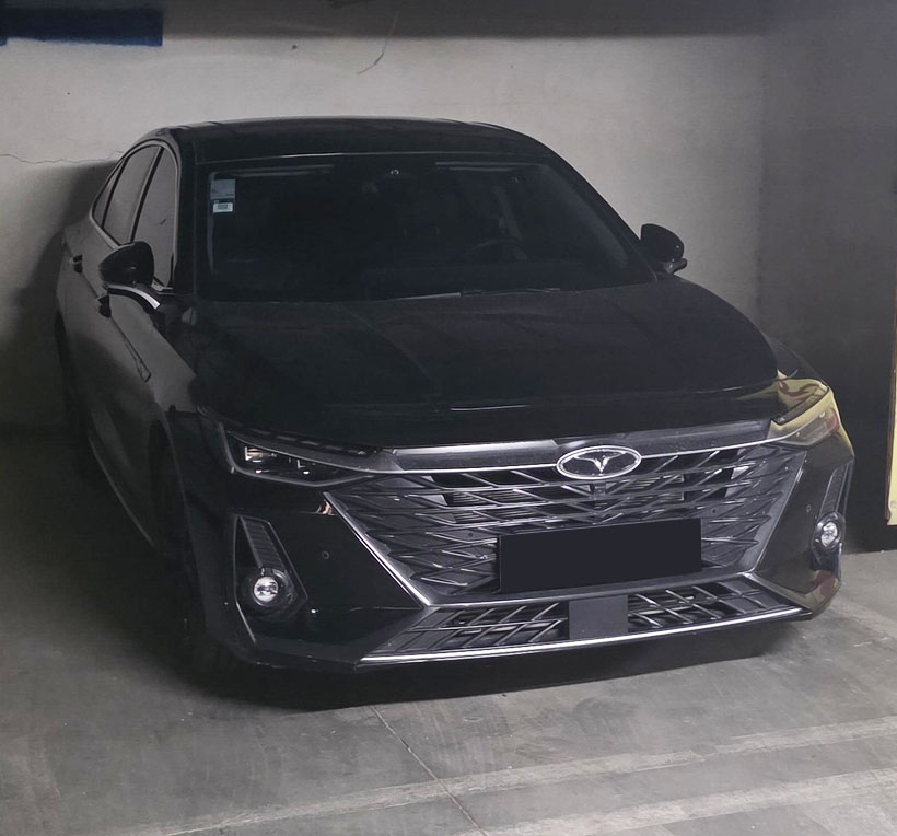 فونیکس آریزو 8 (Z8)